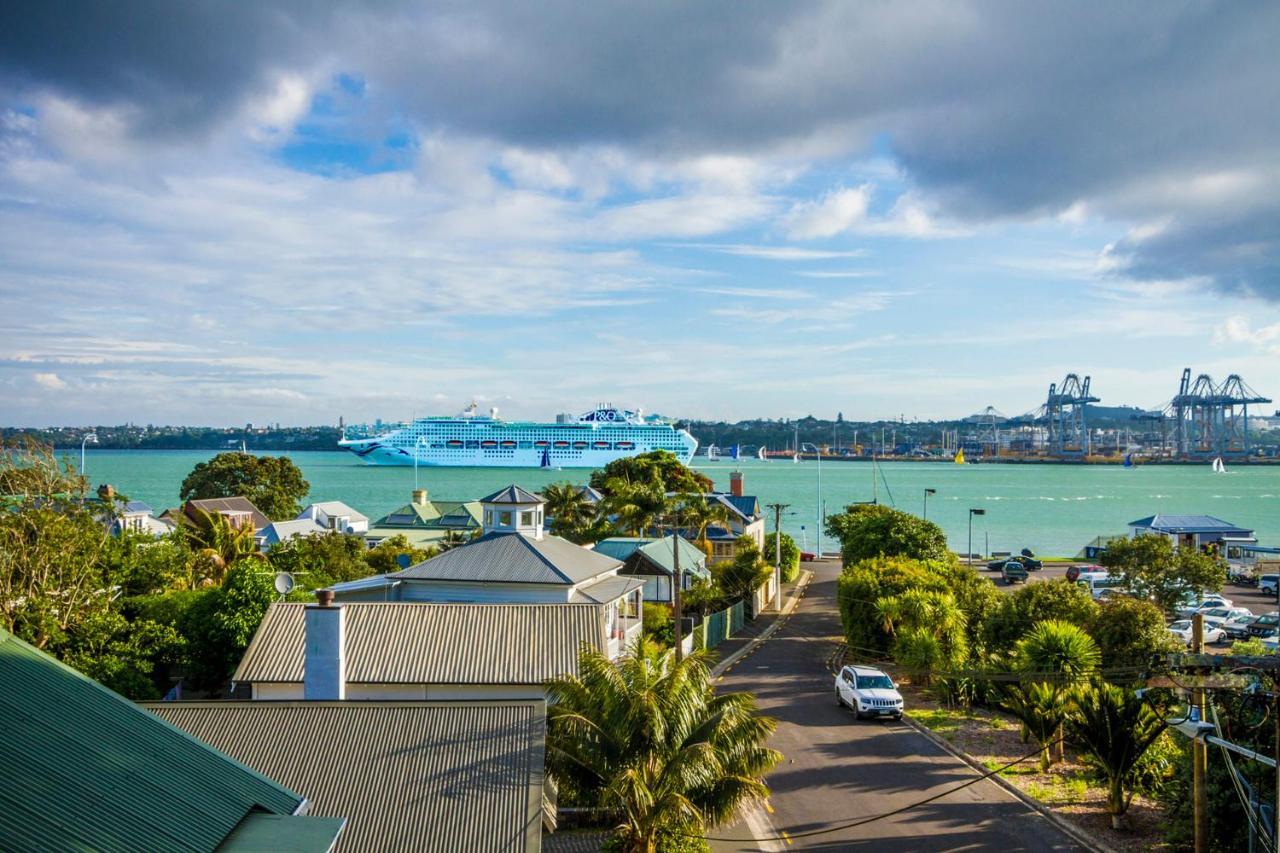 Devonport Harbour View Auckland
